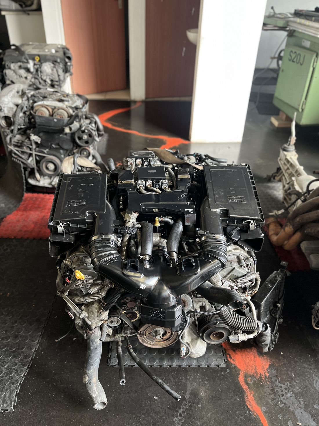1UR-FE + Gearbox imported engine